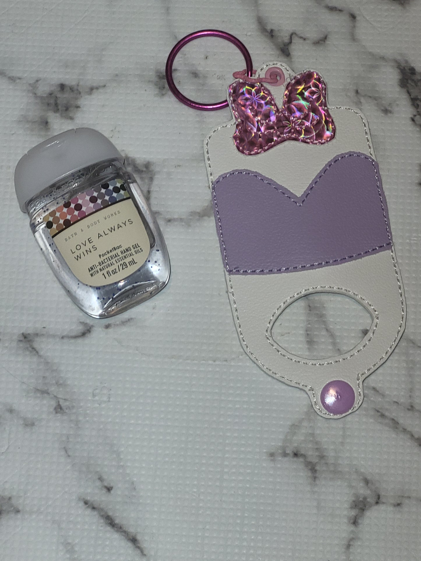 Daisy Duck Hand Sanitizer Holder Kechain